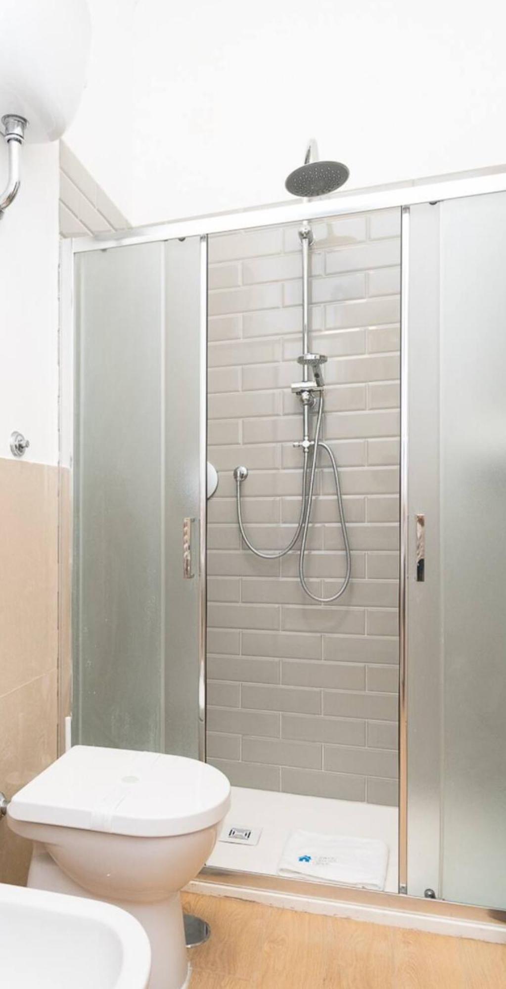 Home Smart Rent Appartamento Nei Pressi Di Via Toledo 2 Camere Da Letto Nápoles Exterior foto